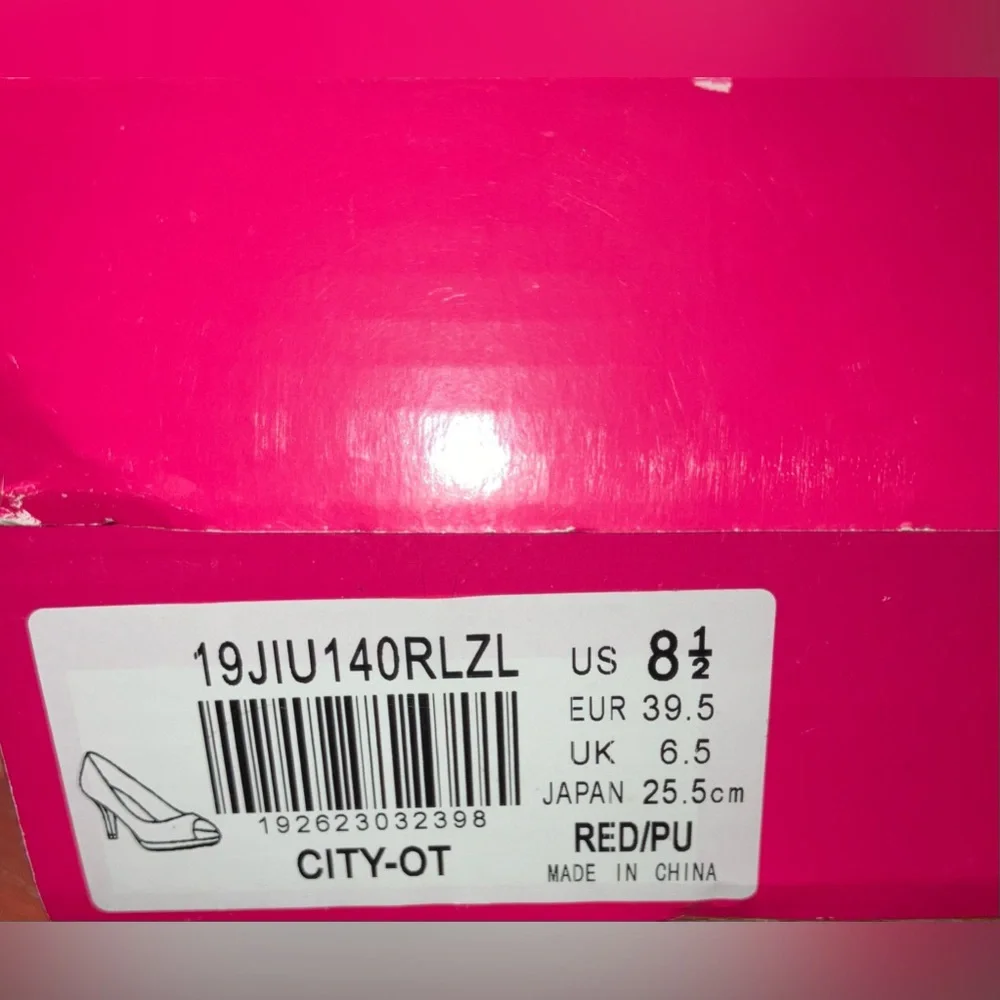 EUC Dream Pairs Open Toe Red Pumps City-OT  3.5” Heel size 8.5 worn once w/box - Picture 2 of 10